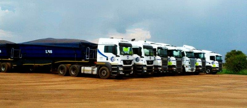 Loubser Bulk Services saves significantly on fuel in first month of using Ctrack Fleet Monitoring Services.